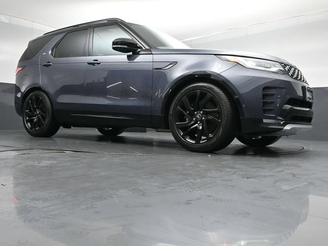 Used 2024 Land Rover Discovery Metropolitan Edition AWD/4WD image 38