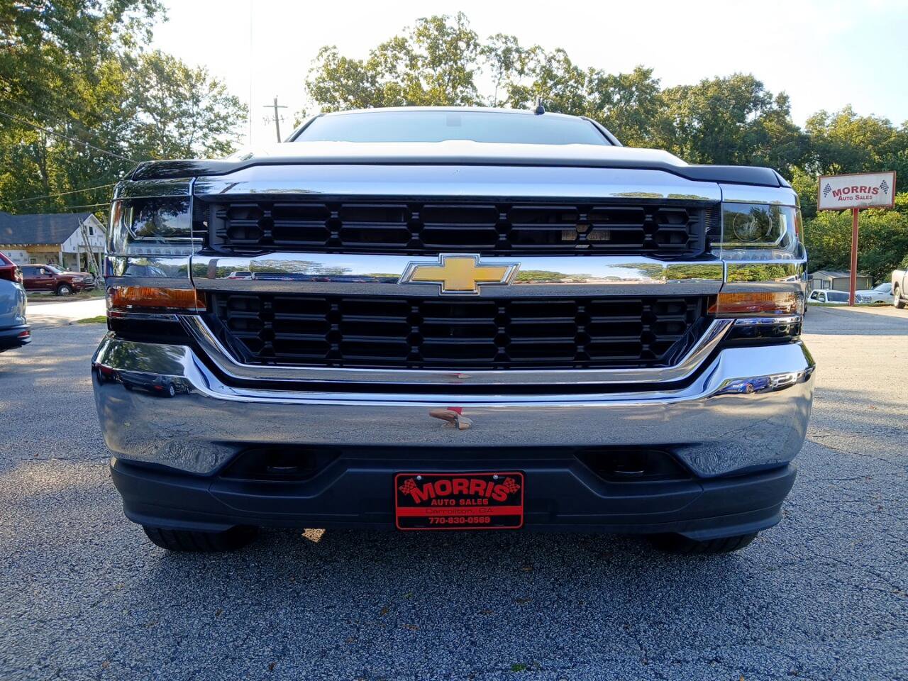 Used 2018 Chevrolet Silverado 1500 LT image 3