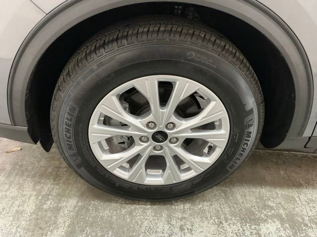 Used 2025 Ford Escape Active image 10