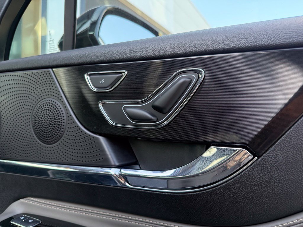 Used 2024 Lincoln Corsair Reserve FWD image 19