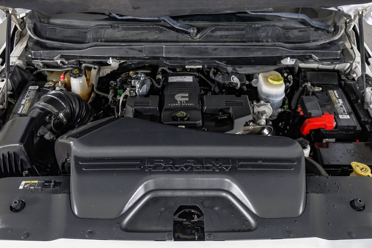 Used 2022 RAM 3500 Laramie w/ Chrome Appearance Group image 50