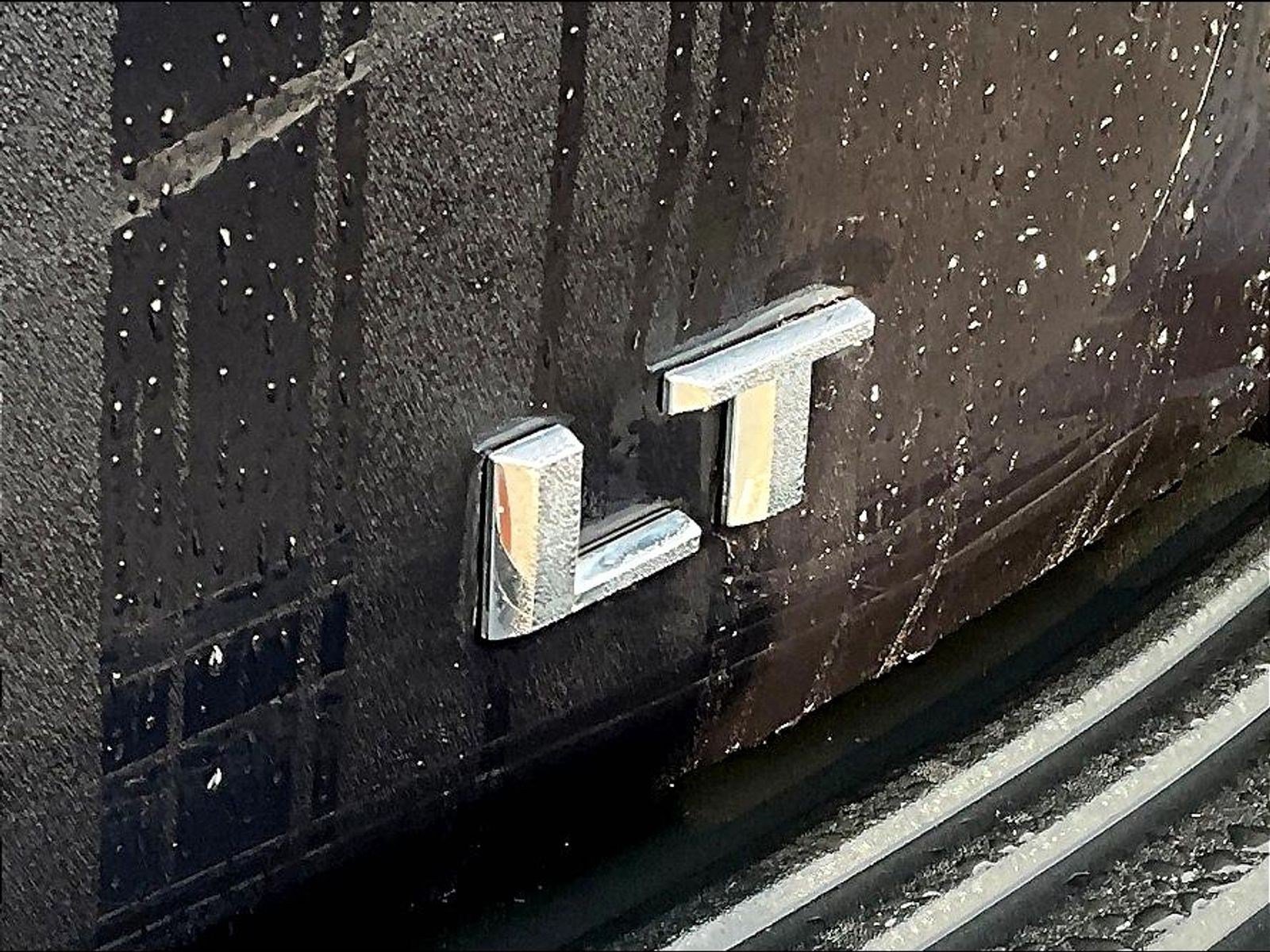 Used 2023 Chevrolet Tahoe LT w/ LT Signature Plus Package AWD/4WD image 24