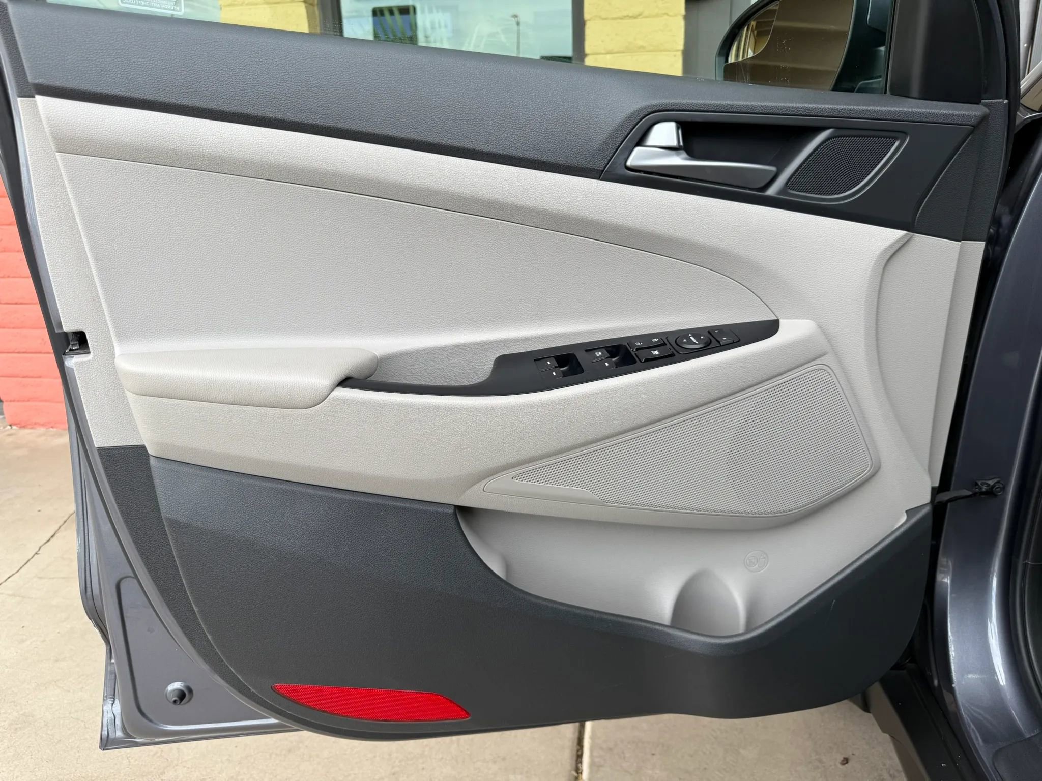 Used 2016 Hyundai Tucson SE w/ Option Group 02 FWD image 17