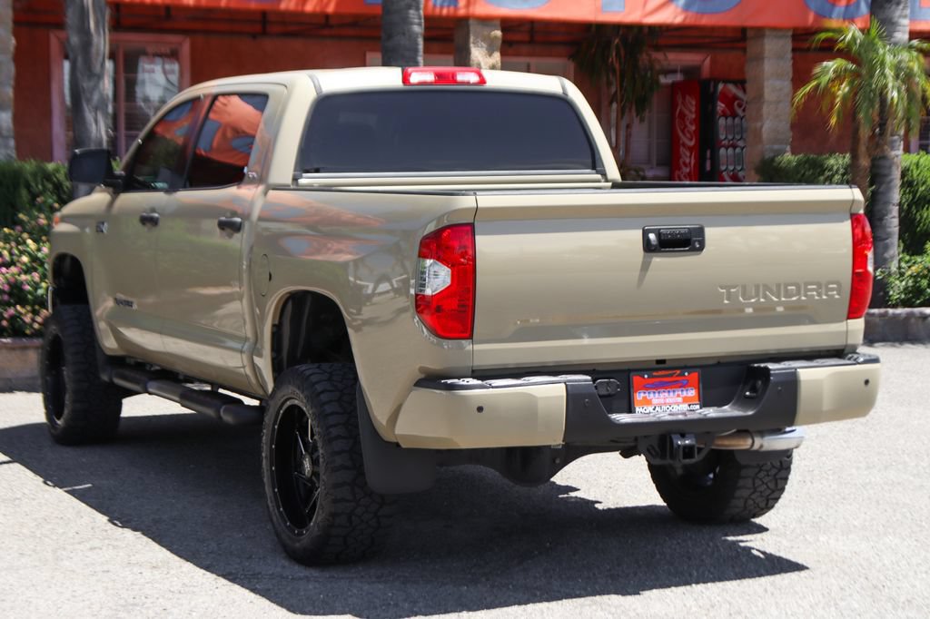 Used 2017 Toyota Tundra SR5 w/ SR5 Upgrade Package RWD image 6