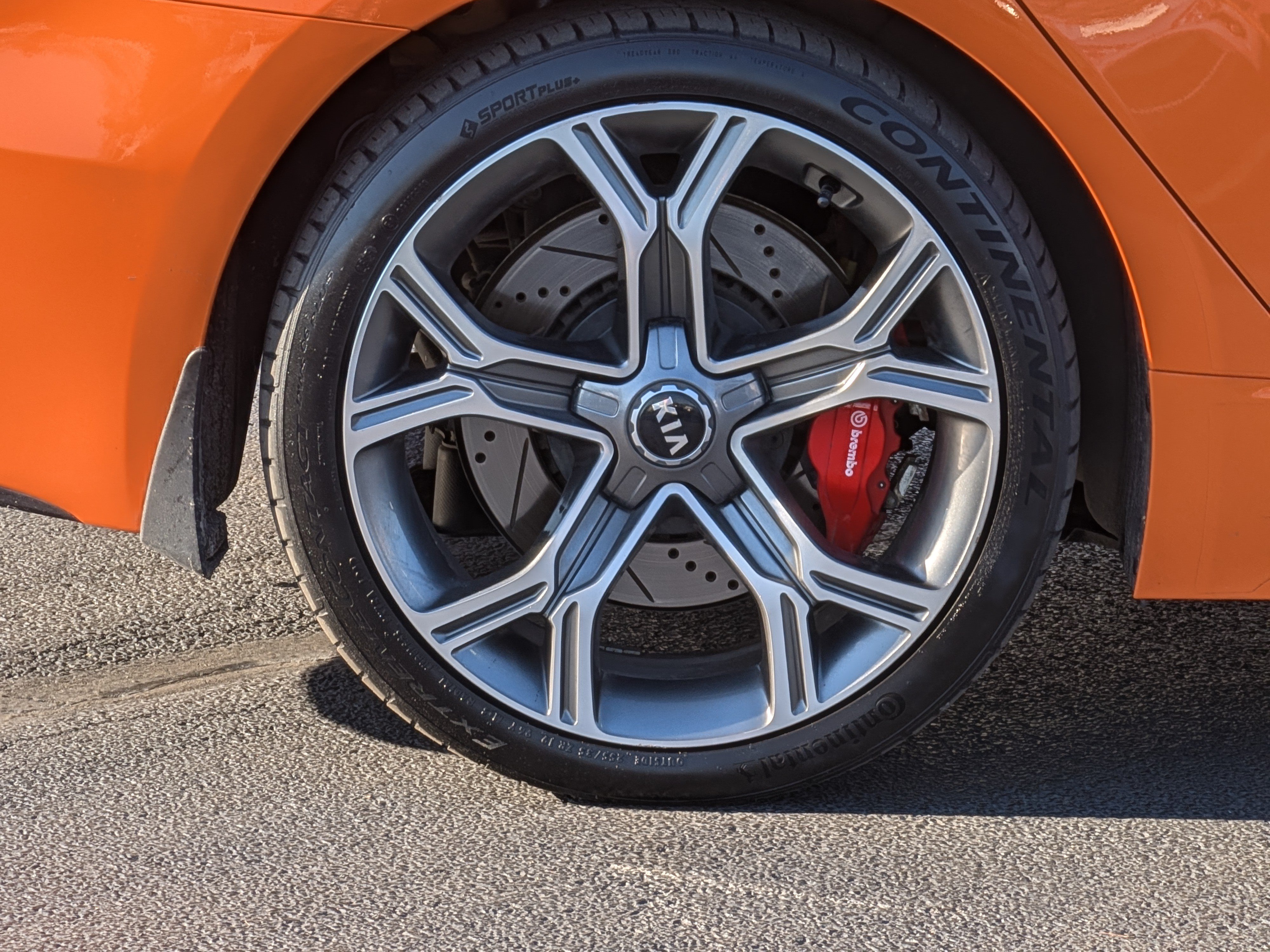 Used 2019 Kia Stinger GTS AWD/4WD image 10