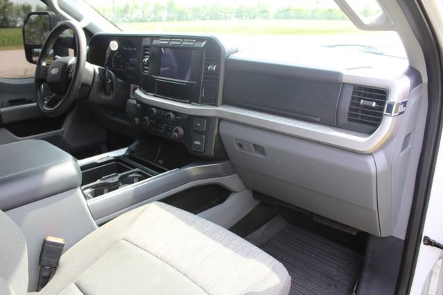 Used 2024 Ford F250 XLT w/ FX4 Off-Road Package image 17