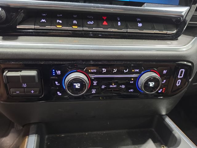 Used 2024 Chevrolet Silverado 1500 High Country w/ High Country Premium Package AWD/4WD image 10