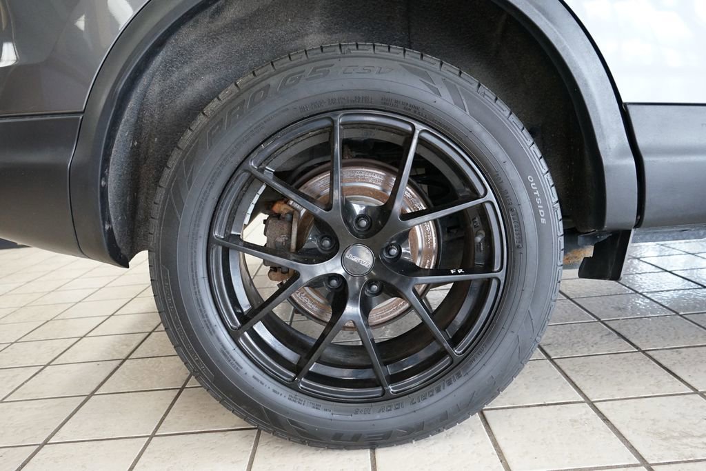 Used 2018 Nissan Rogue Sport FWD image 48
