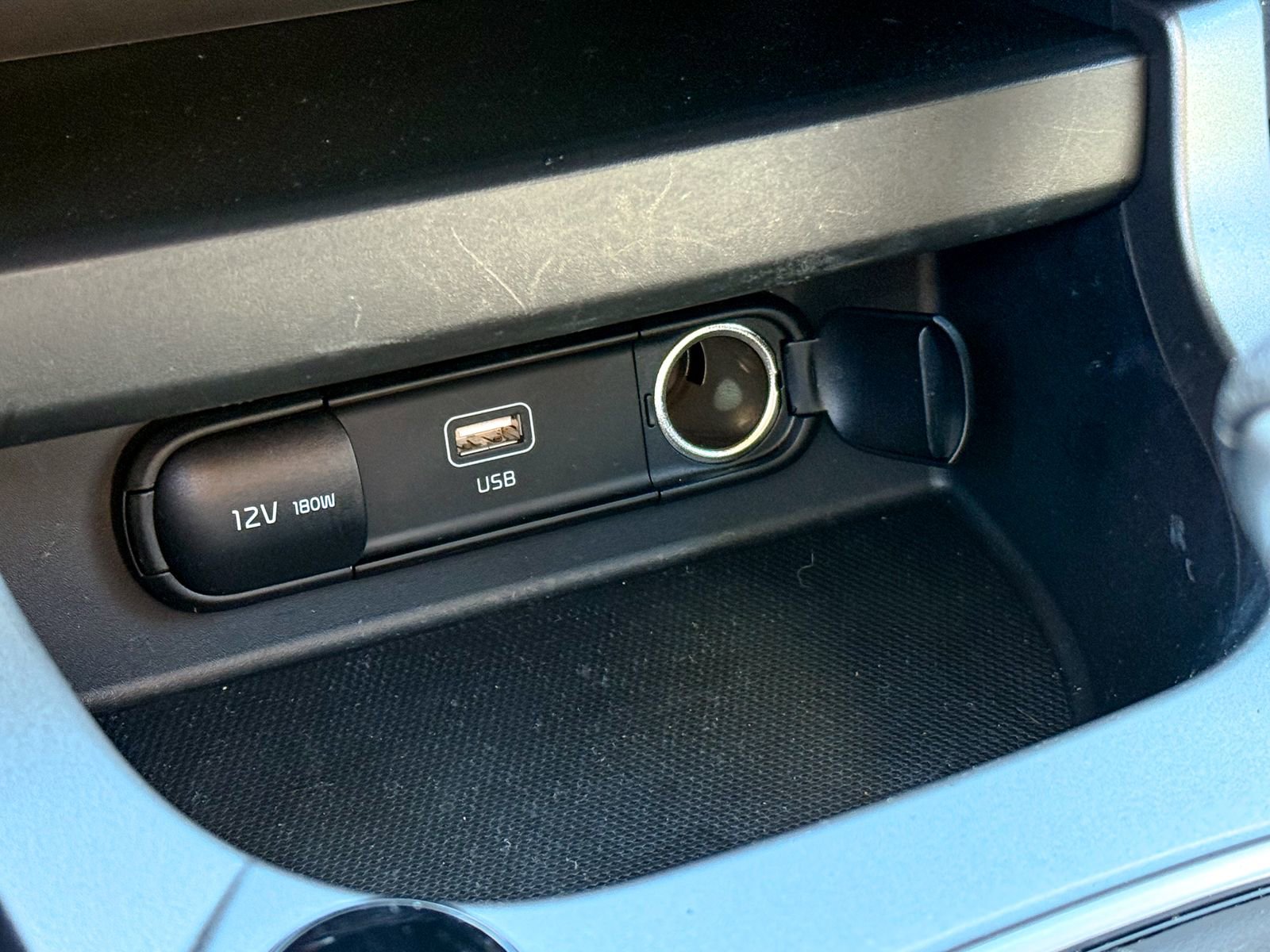 Certified 2025 Kia Seltos LX AWD/4WD image 23