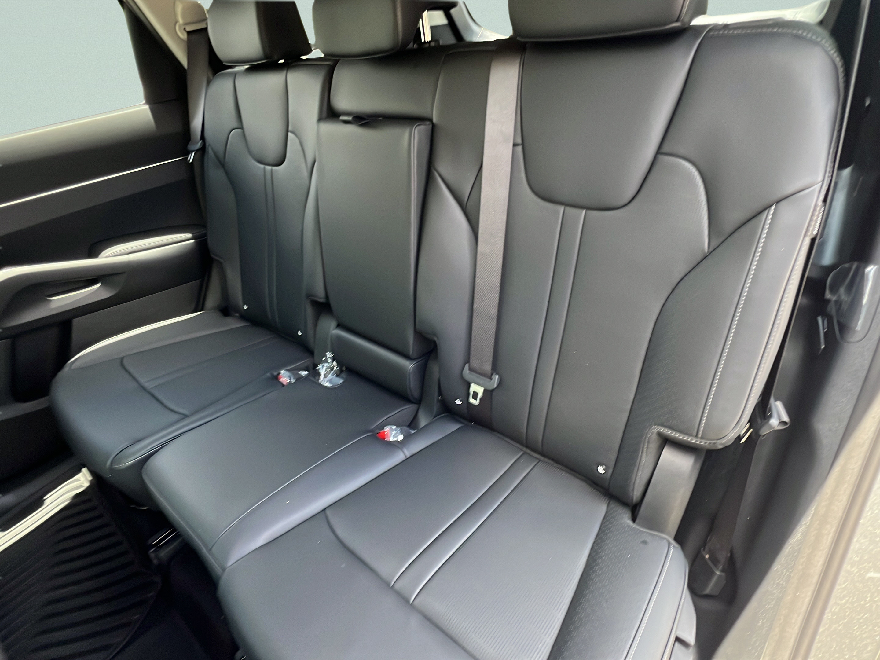 New 2026 Kia Sorento EX FWD image 13