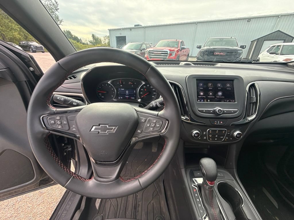 Used 2023 Chevrolet Equinox RS w/ LPO, Floor Liner Package AWD/4WD image 10