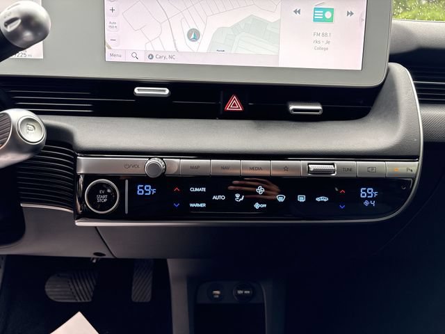 Certified 2024 Hyundai Ioniq 5 SEL RWD image 19