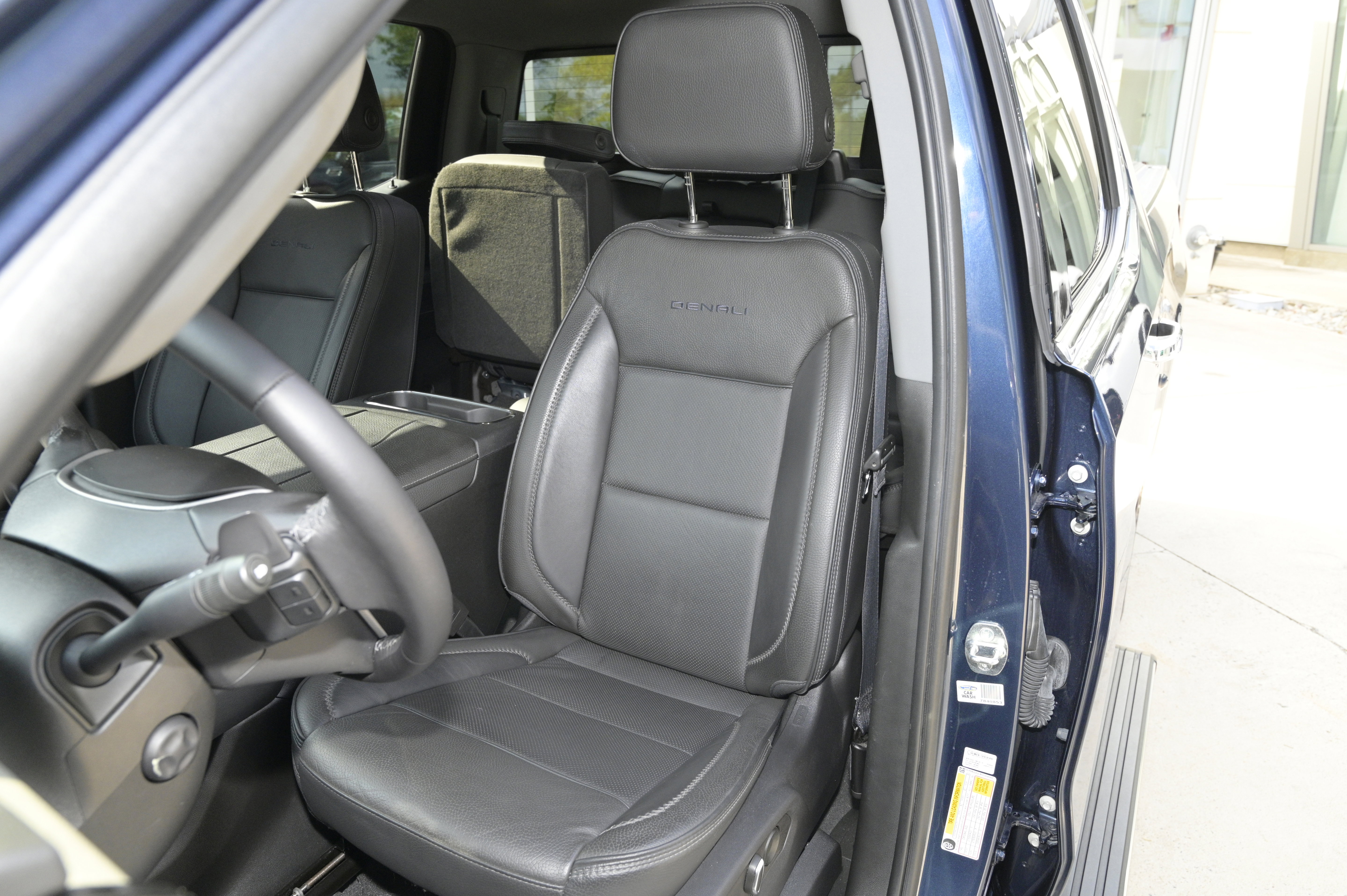 Used 2023 GMC Sierra 1500 Denali w/ Denali Reserve Package image 22