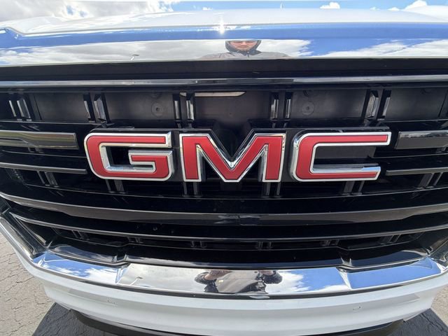 Certified 2022 GMC Yukon XL SLE image 31