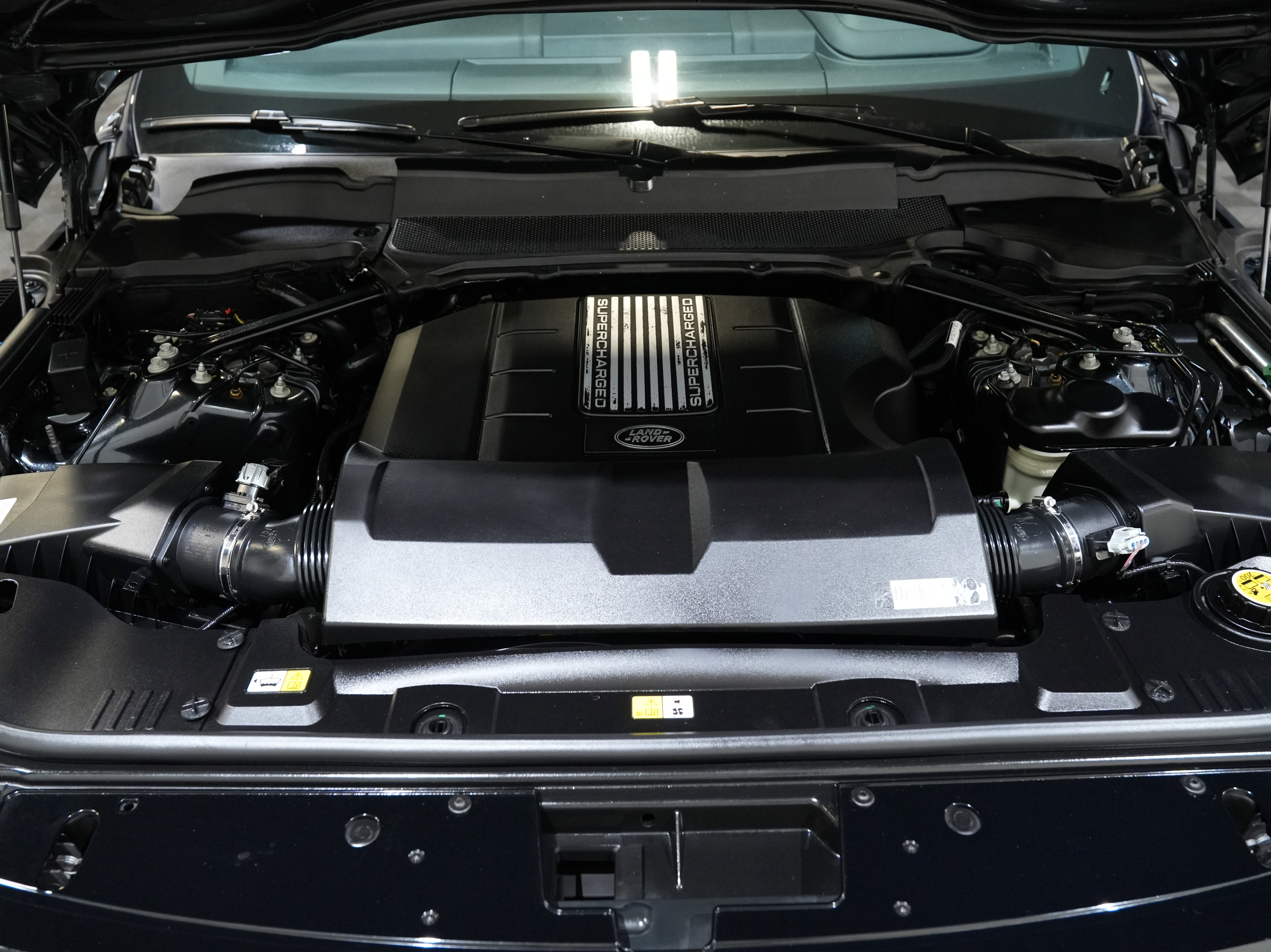 Used 2018 Land Rover Range Rover Long Wheelbase Autobiography image 49