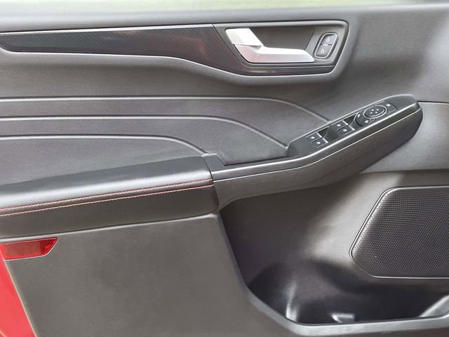 Certified 2025 Ford Escape ST-Line w/ Tech Pack #1 FWD image 14