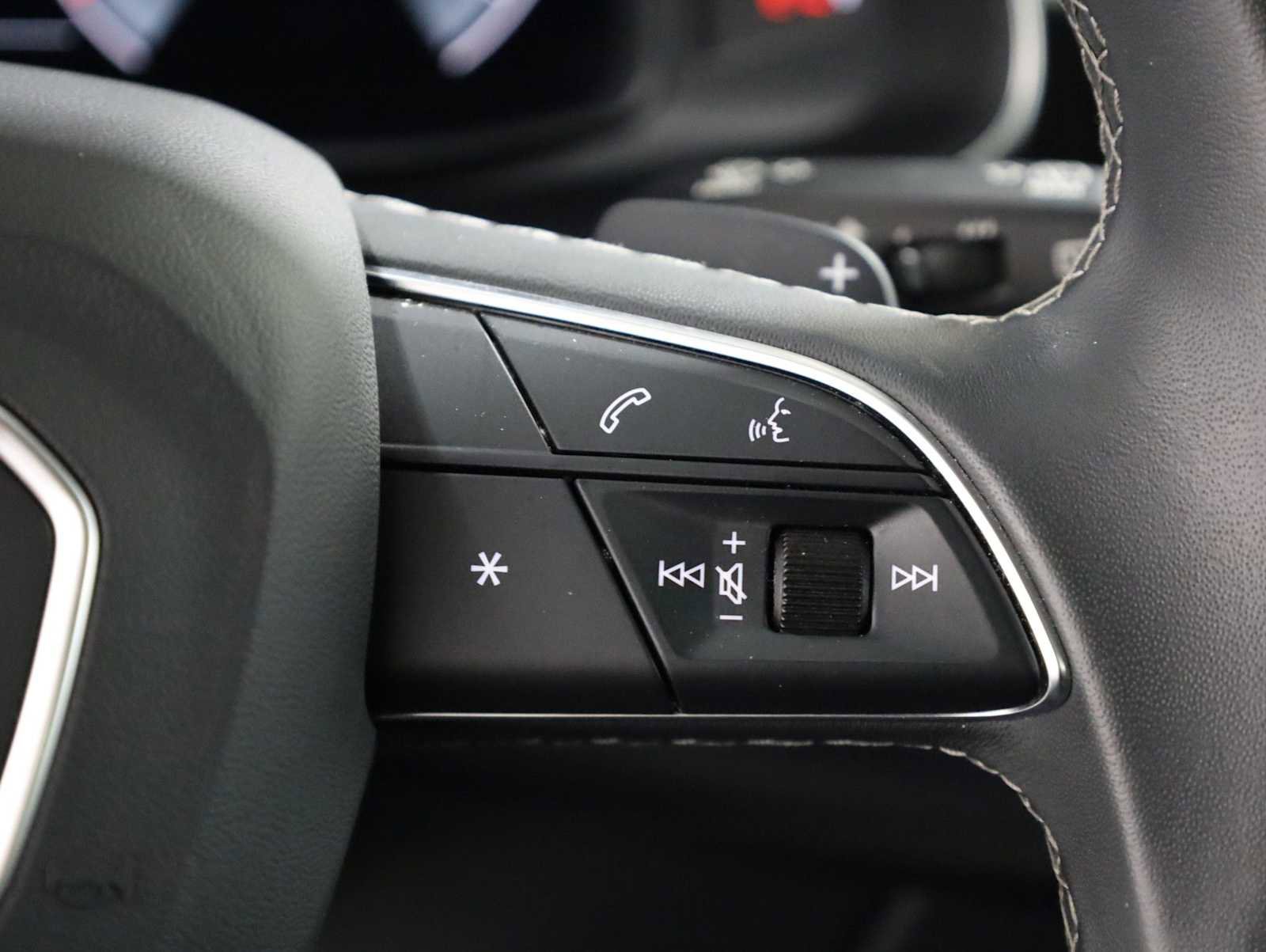Used 2023 Audi Q8 Premium w/ Convenience Package AWD/4WD image 25