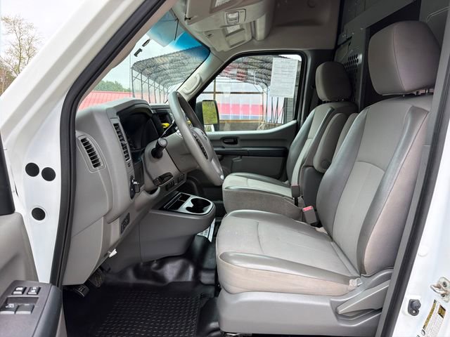 Used 2019 Nissan NV 2500 S RWD image 9