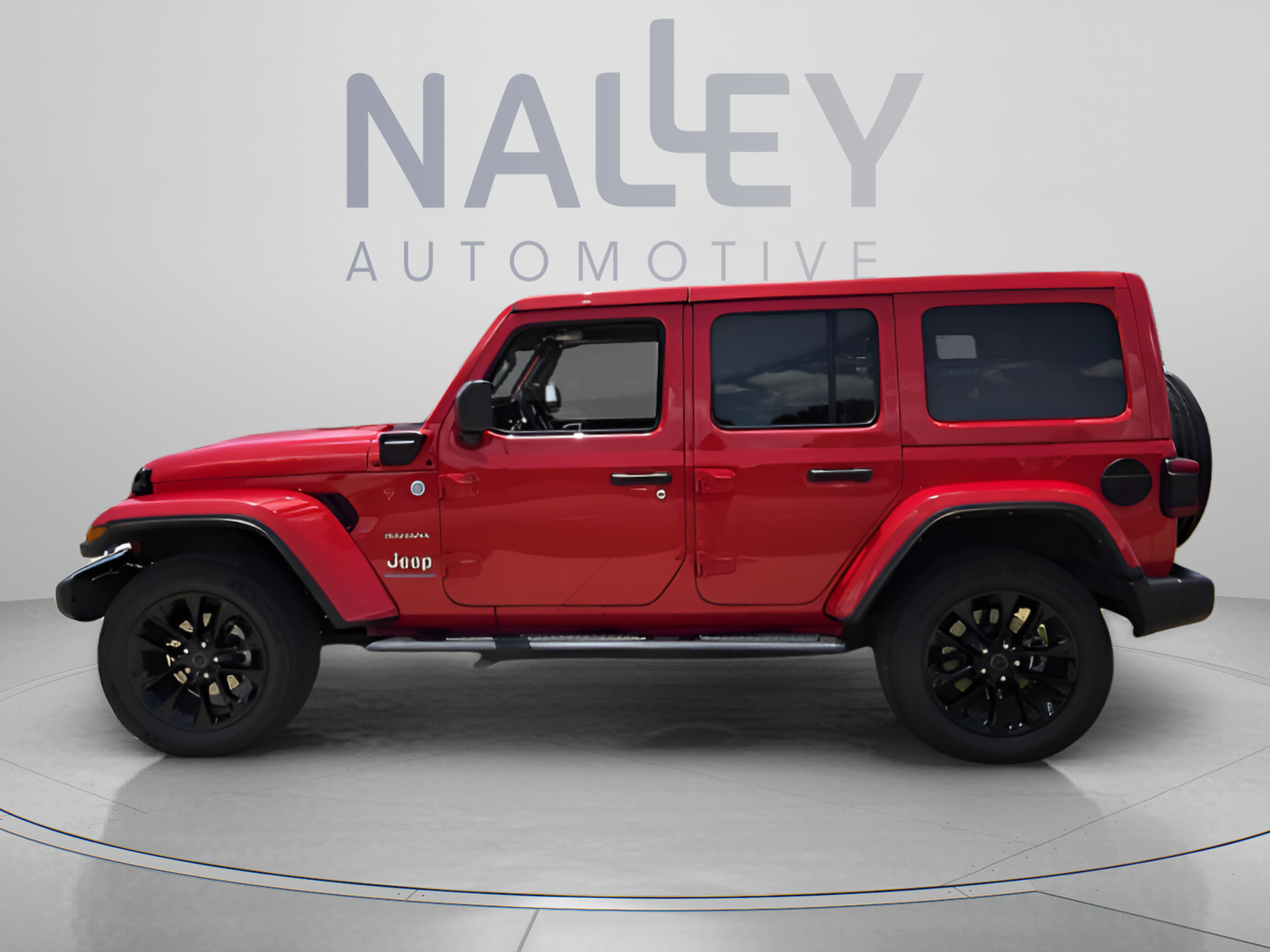 Used 2024 Jeep Wrangler Unlimited Sahara AWD/4WD image 2