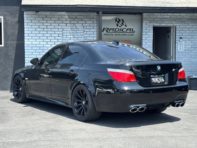 Used 2009 BMW M5 RWD image 18