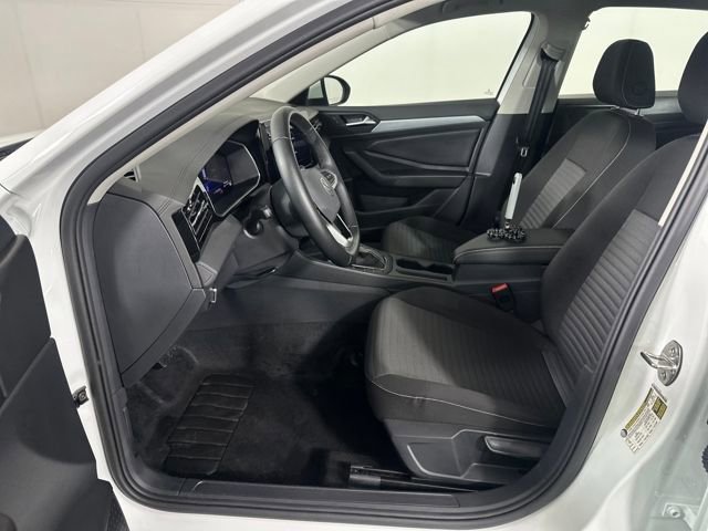 Used 2025 Volkswagen Jetta S image 11