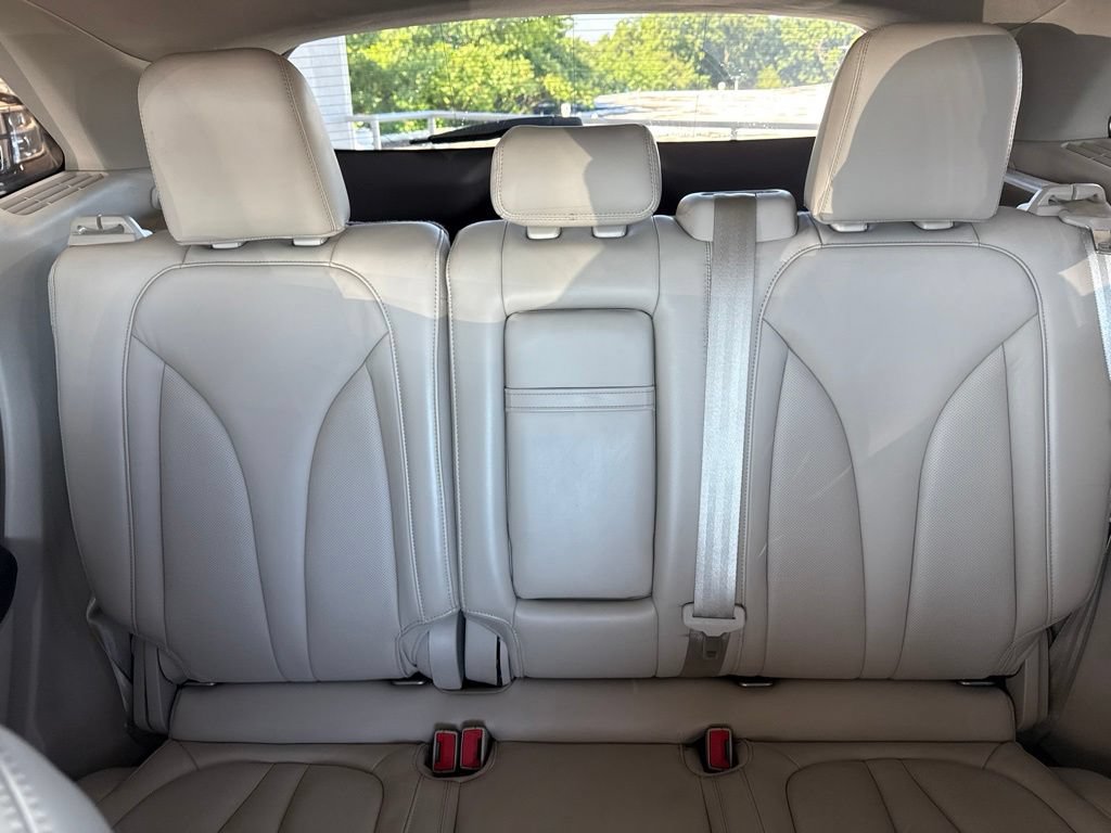 Used 2019 Lincoln MKC Select FWD image 23