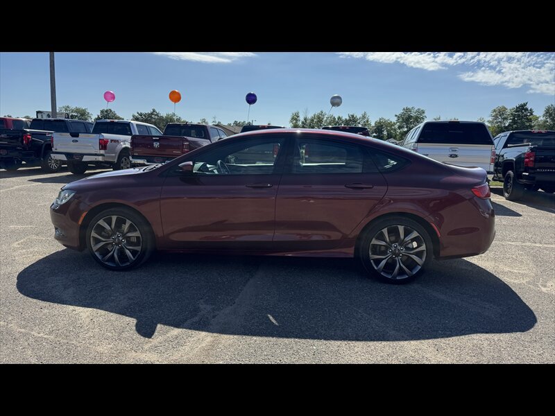 Used 2015 Chrysler 200 S w/ Navigation & Sound Group I FWD image 8