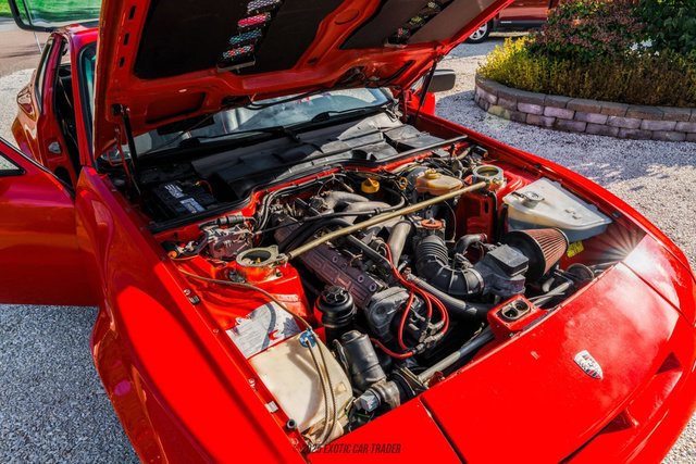 Used 1987 Porsche 944 Coupe image 16