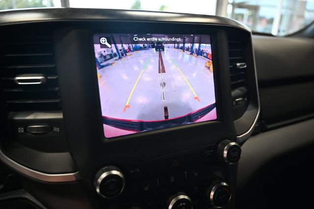 Used 2020 RAM 1500 Big Horn AWD/4WD image 17