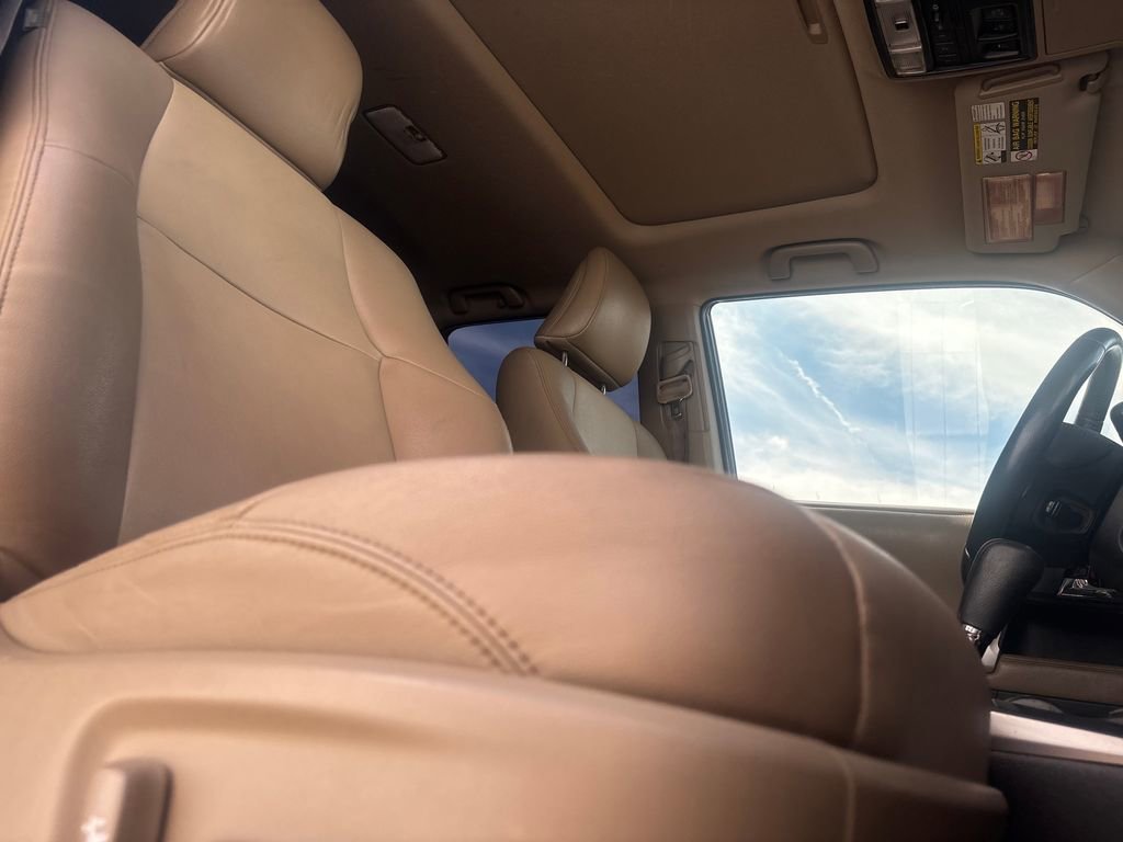 Used 2014 Toyota 4Runner SR5 Premium image 25