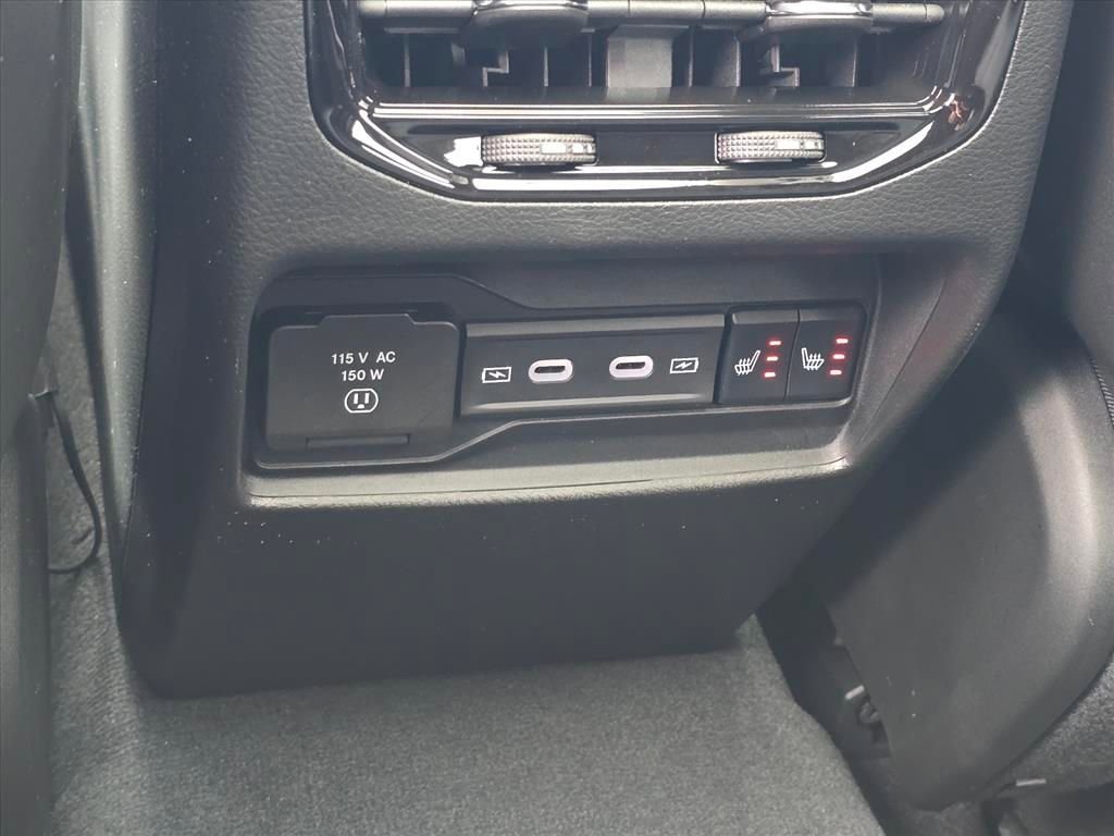 New 2026 Jeep Grand Cherokee Limited image 9