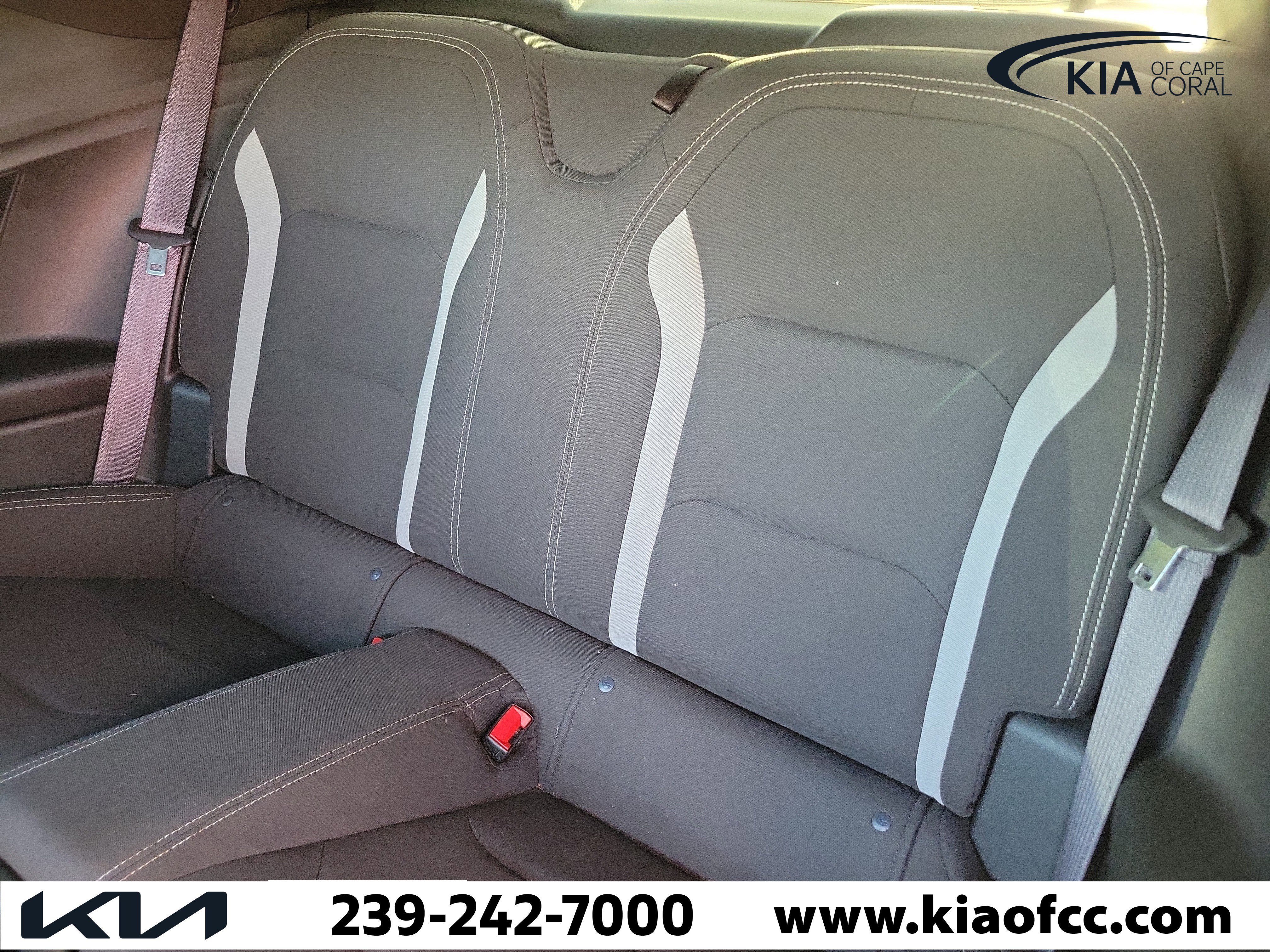 Used 2017 Chevrolet Camaro SS image 11