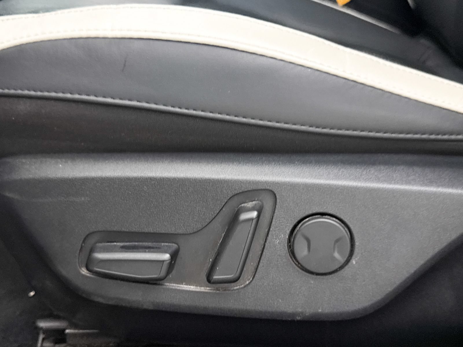 Certified 2023 Kia EV6 GT-Line AWD/4WD image 30