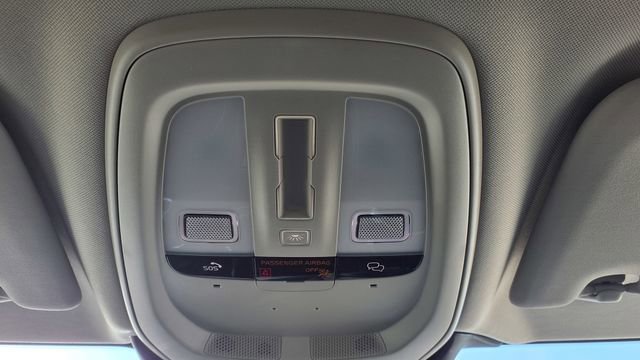 Certified 2025 Volvo V60 B5 Cross Country Plus image 22