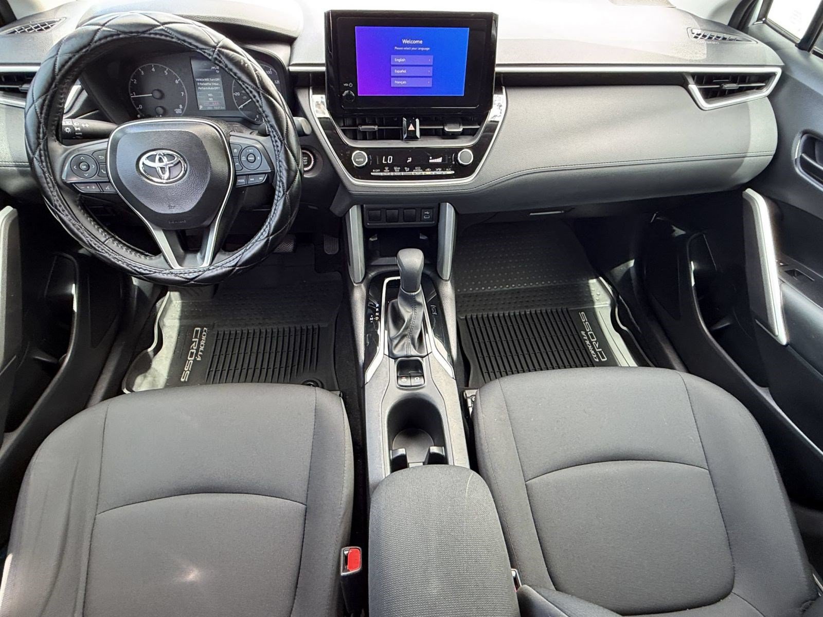 Certified 2025 Toyota Corolla Cross LE FWD image 16