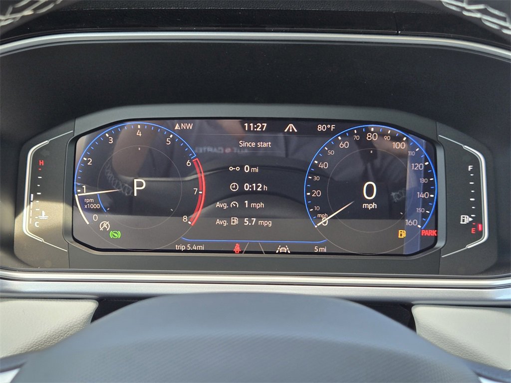 New 2025 Volkswagen Taos SEL image 13