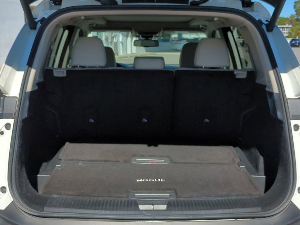 Certified 2021 Nissan Rogue SL image 13