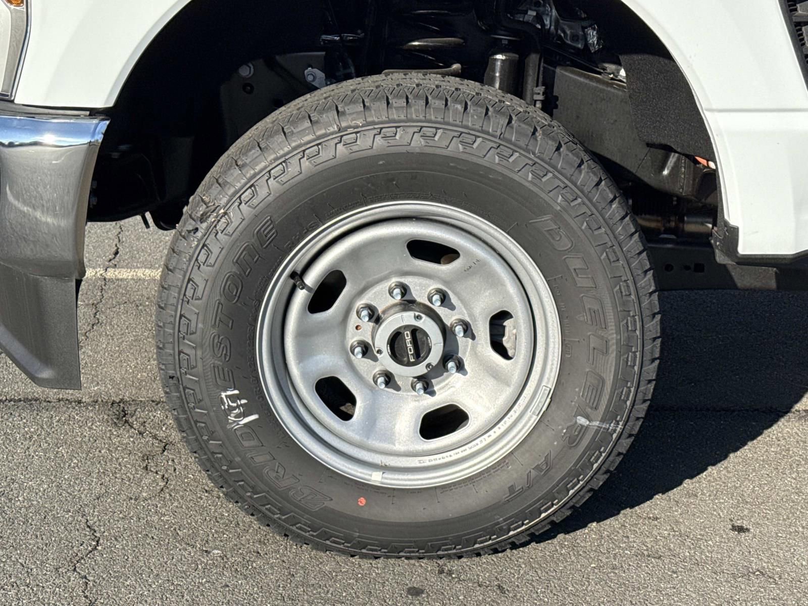 New 2025 Ford F350 XL w/ XL Chrome Package image 9