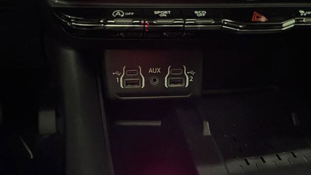 Used 2025 Dodge Durango GT image 37