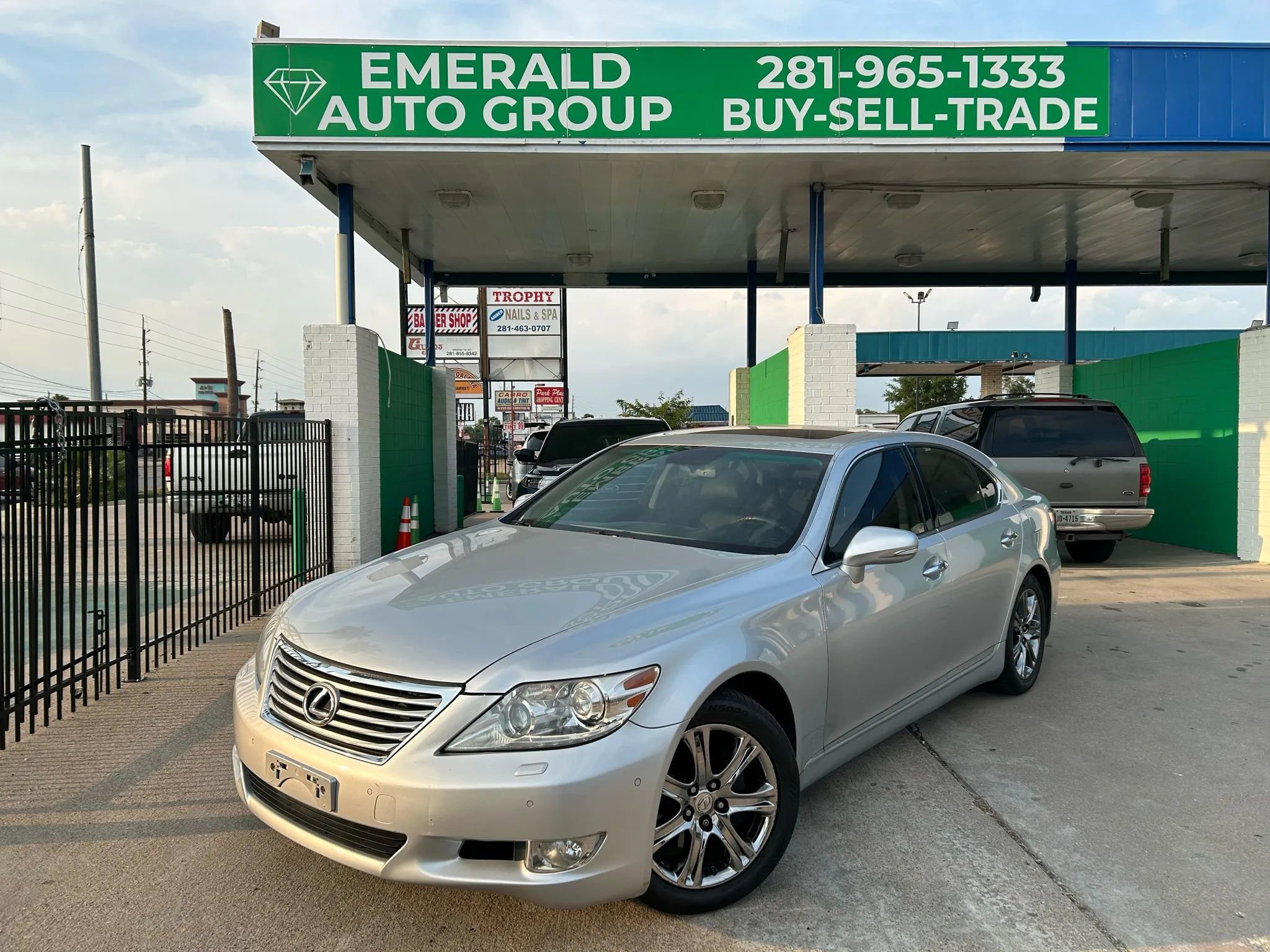 Used 2012 Lexus LS 460 w/ Luxury Value Edition image 1