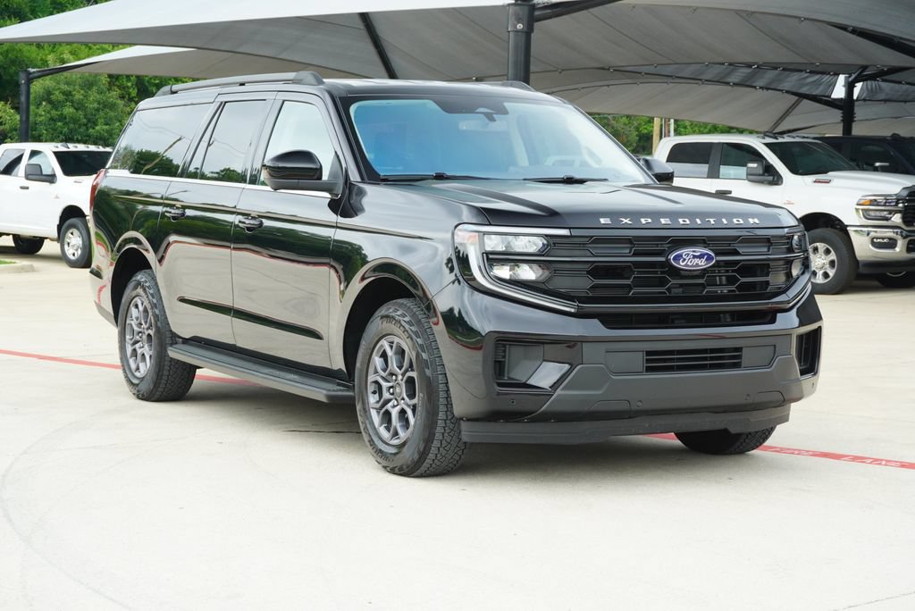 Used 2025 Ford Expedition Max Active AWD/4WD image 6