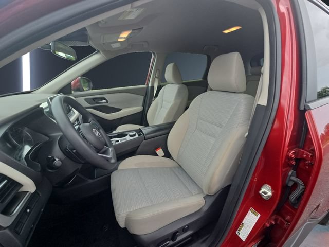 Used 2023 Nissan Rogue SV AWD/4WD image 9
