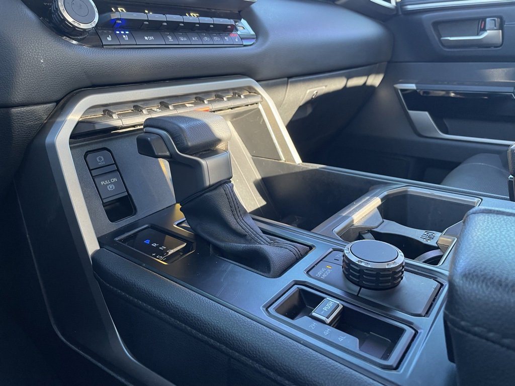 Used 2022 Toyota Tundra Limited image 18