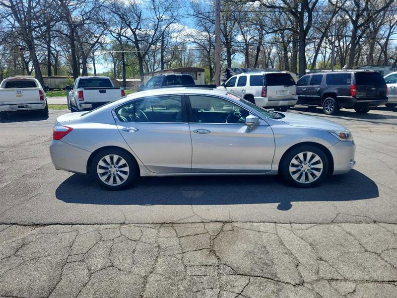 Used 2013 Honda Accord EX image 8