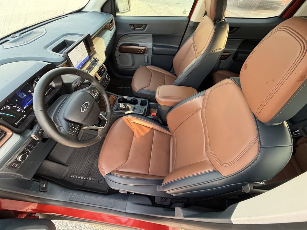 Used 2024 Ford Maverick Lariat FWD image 17