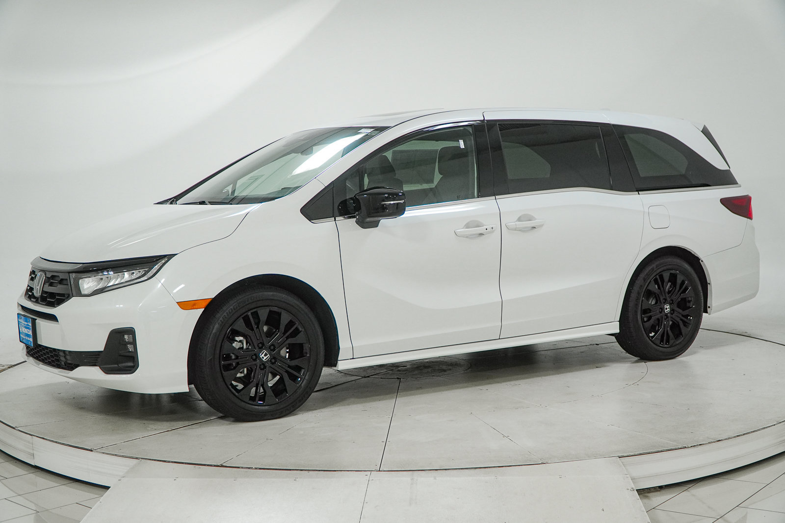 Used 2025 Honda Odyssey Sport-L image 4