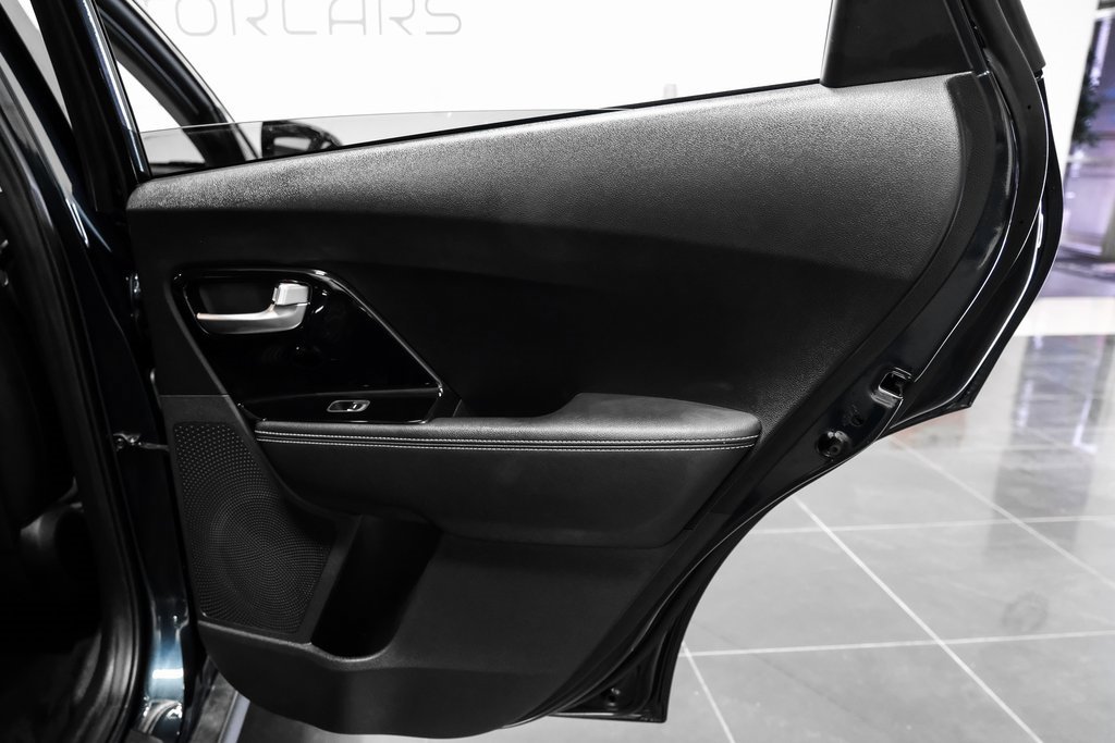 Used 2022 Kia Niro EX image 50