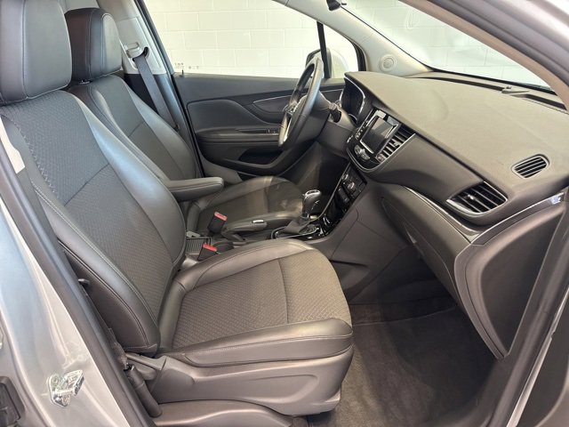 Certified 2022 Buick Encore Preferred w/ Safety Package image 11