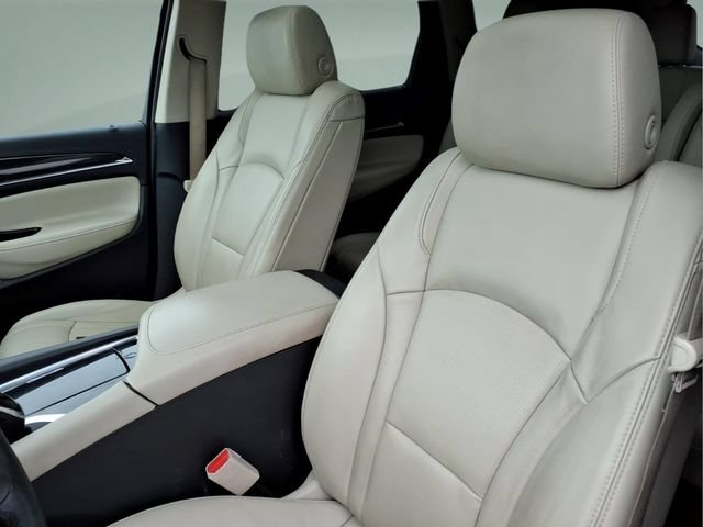 Used 2020 Buick Enclave Premium w/ Sun and Sites Package FWD image 13