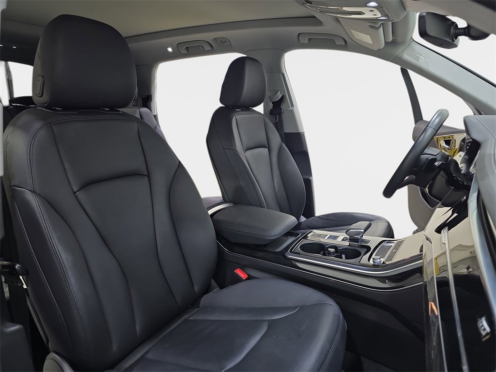 Used 2023 Audi Q7 2.0T Premium w/ Towing Package image 12